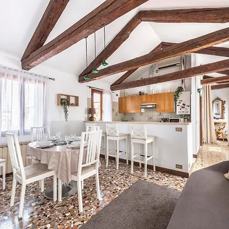 Colombina Like At 3 Bedrooms Fully Equipped Air Conditioned Apartment